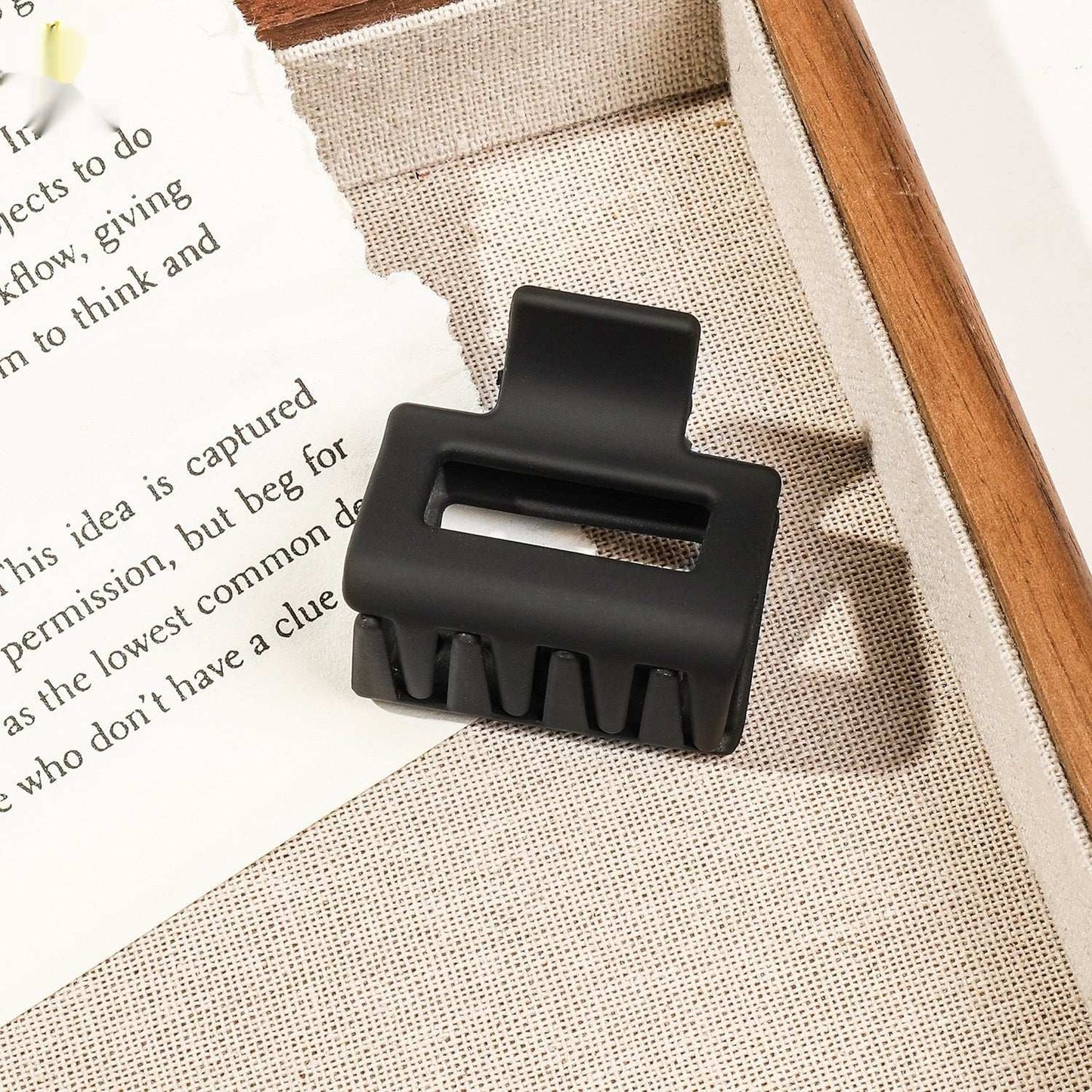 Frosted Hair Clip Cute Hair Updo Grip Women's High Hair Accessories
