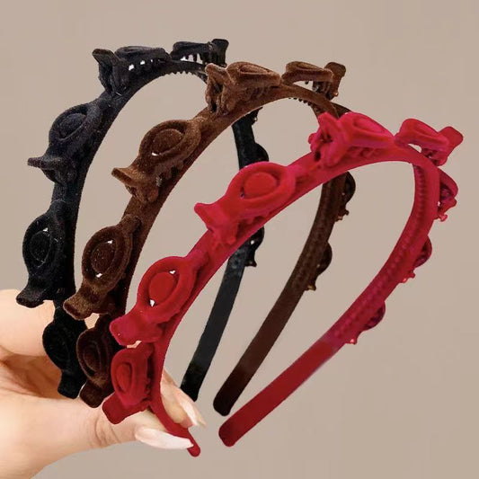Set of three finishing hair clips in black, brown, and red for securing broken hair and adding style
